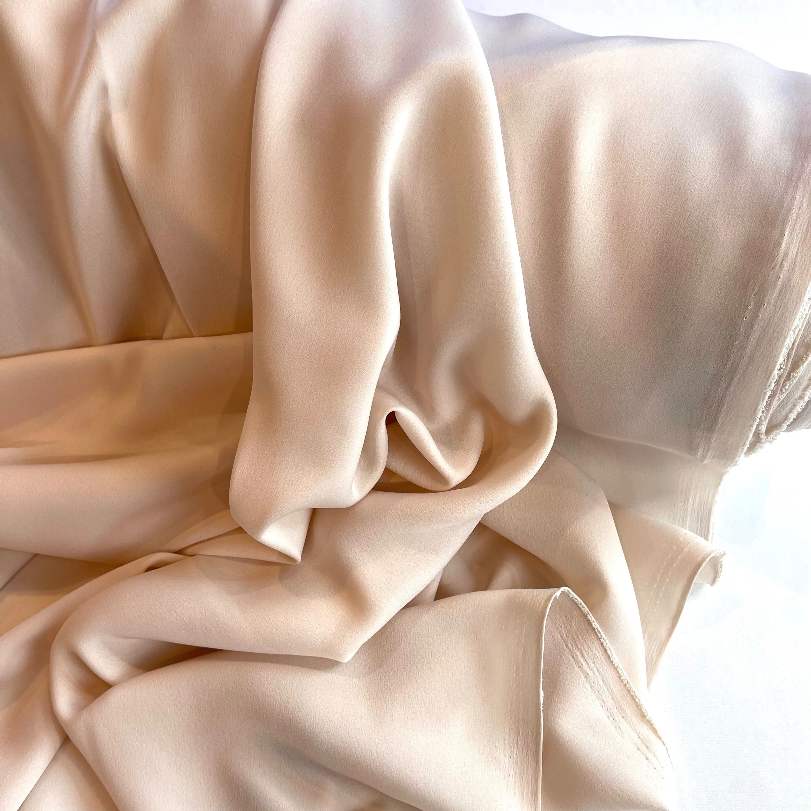 Buff Stretch Crepe de Chine