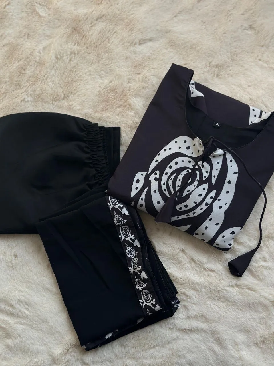 Elegant Black Maslin Cotton Kurta Palazzo Set with Printed Dupatta - Perfect for Ramadan & Parties