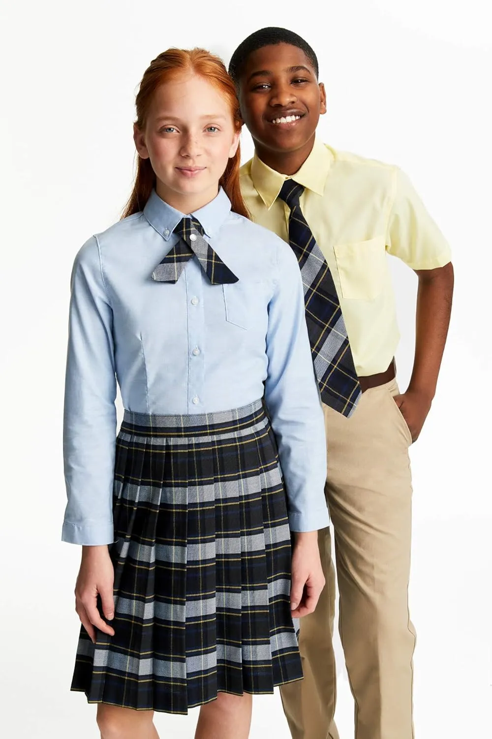 French Toast Boys' Short Sleeve Classic Poplin Dress Shirt (Standard & Husky)